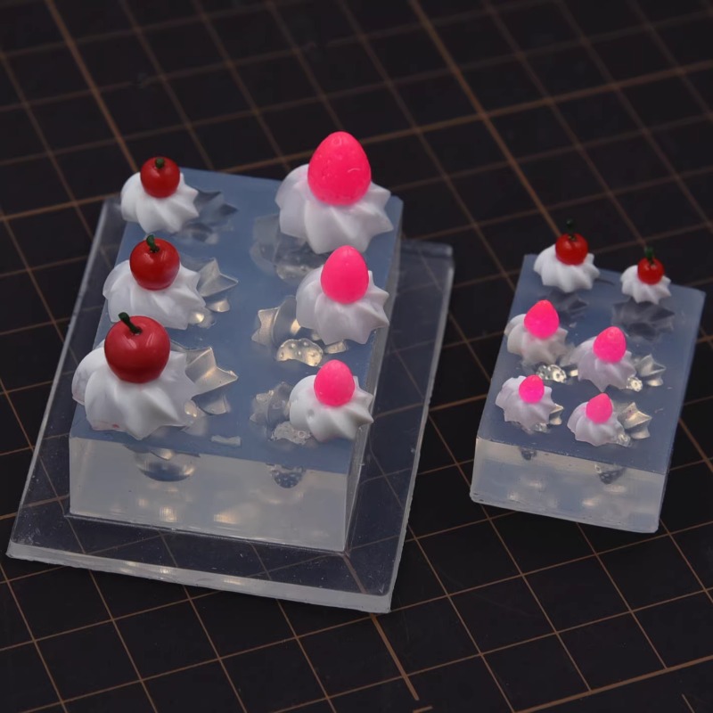 ミニ 3D クリームのコーンイチゴシリコーン型シミュレーショ - Baby Products Cream のレビューと価格